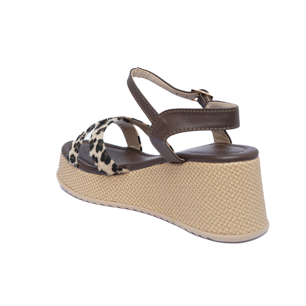 Sandalia Dama Capellada Cruzada Café